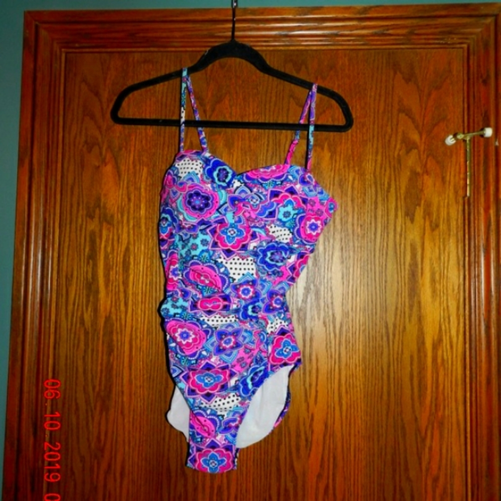 Women's Assets by Spanx Multi Colored Swim Suit